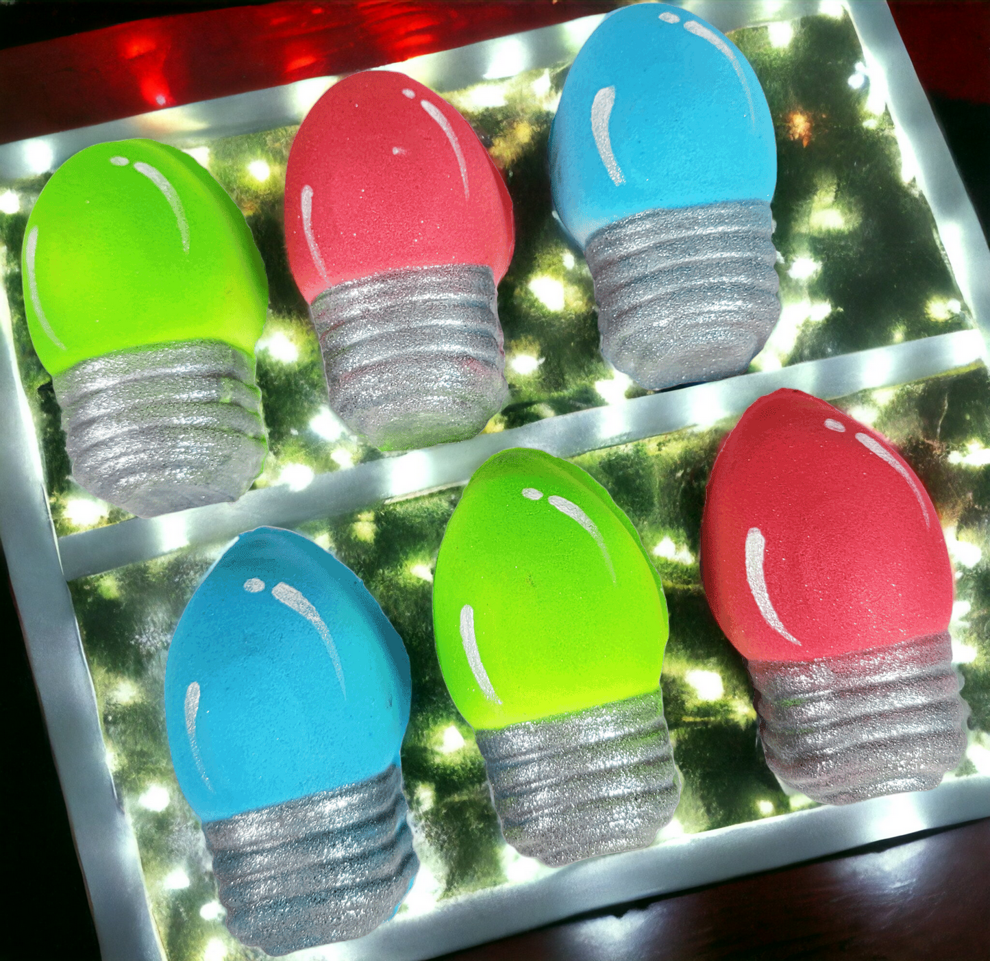 Merry Glow Bath Bomb