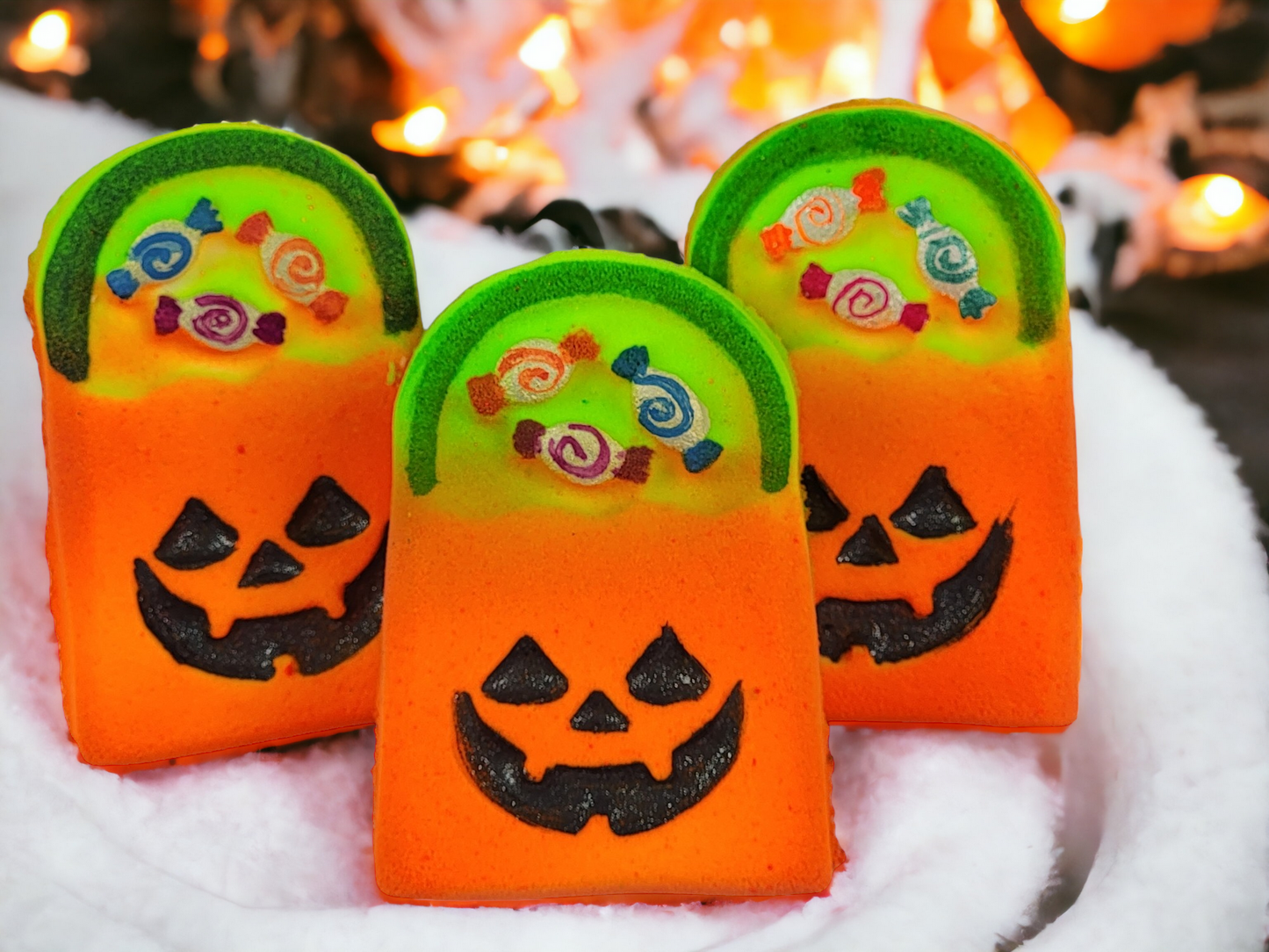 Trick or Treat Bath Bomb