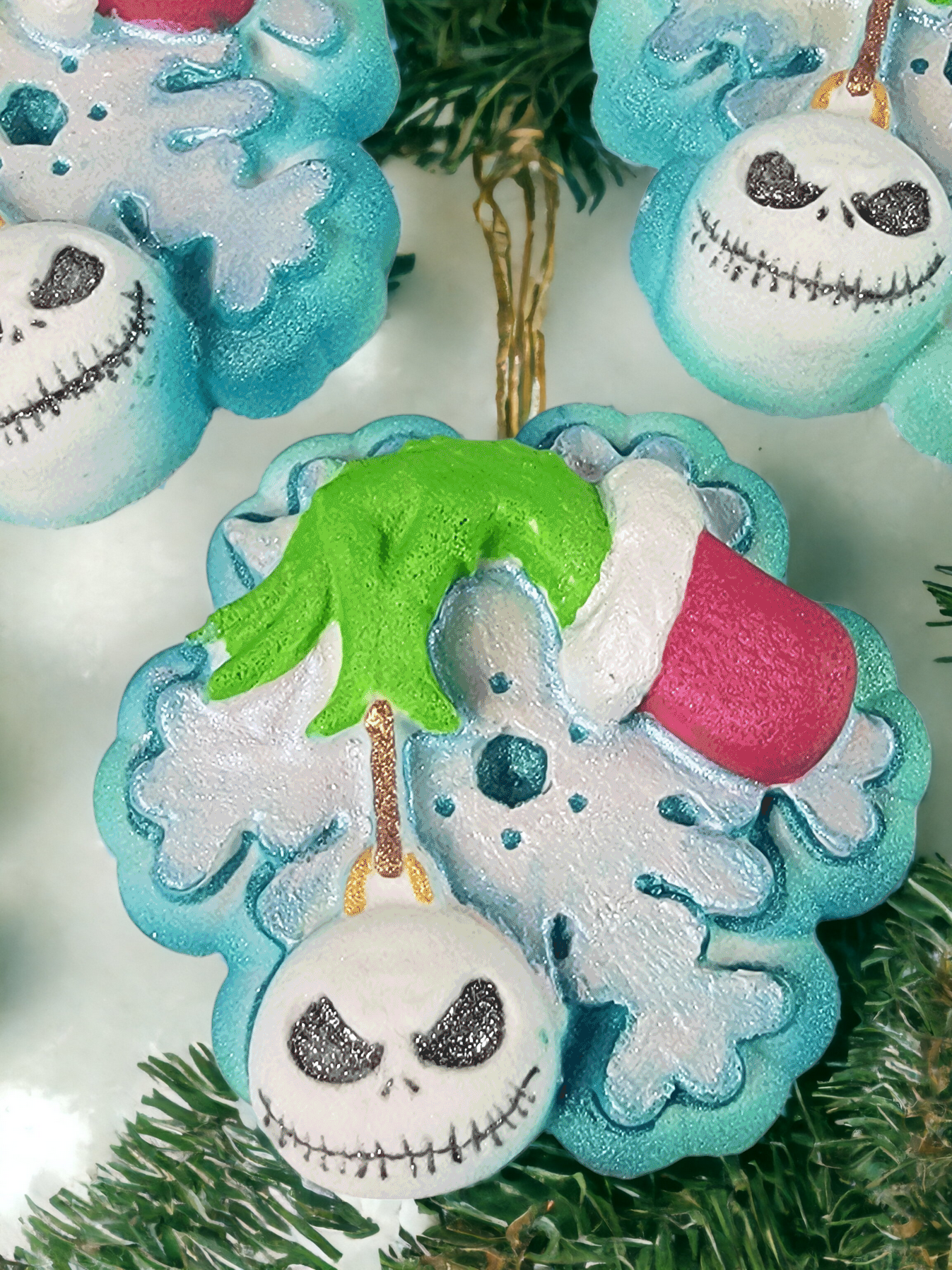Grinchmas Bath Bomb