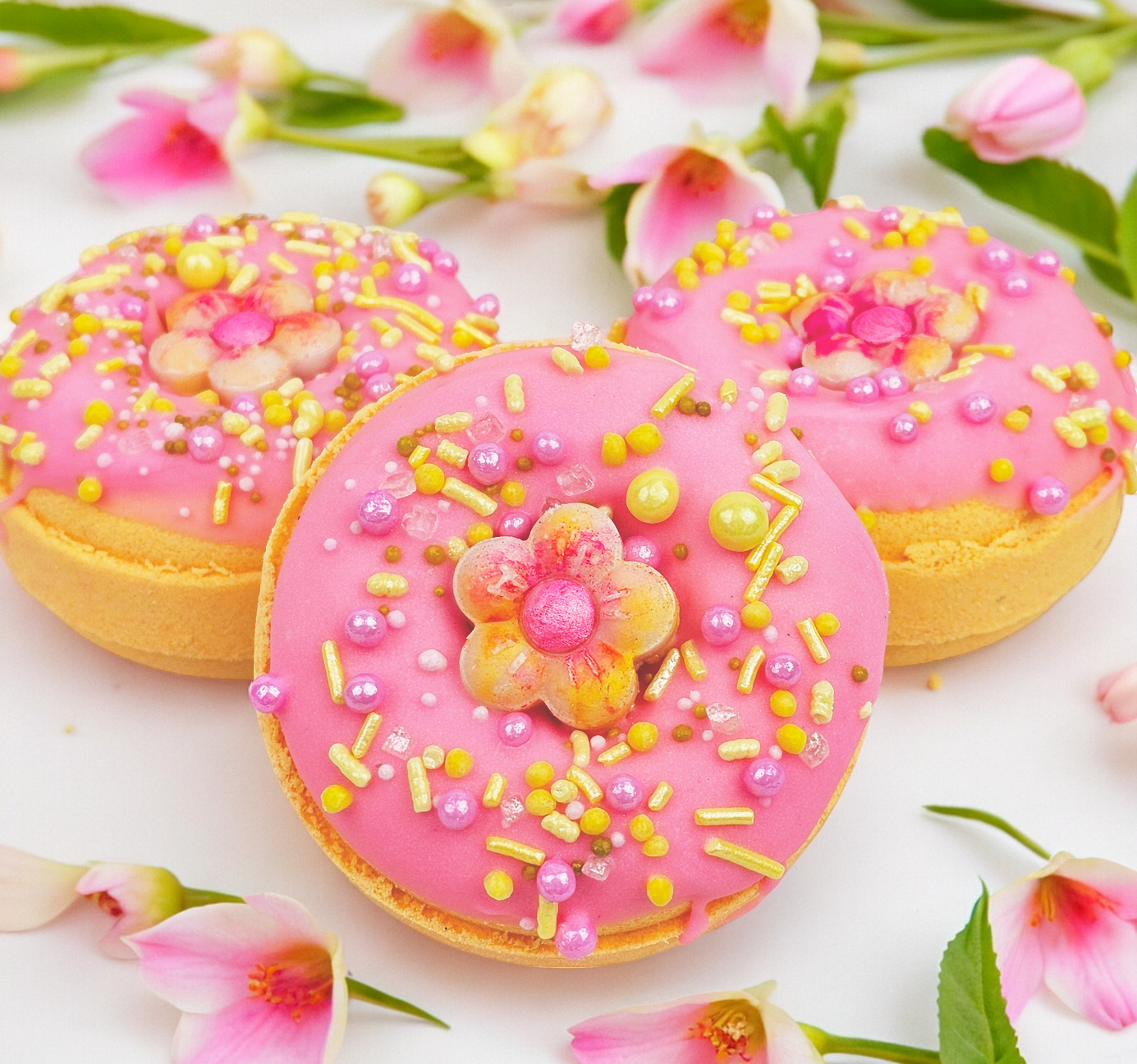 Apricot Oasis Bath Bomb Donut