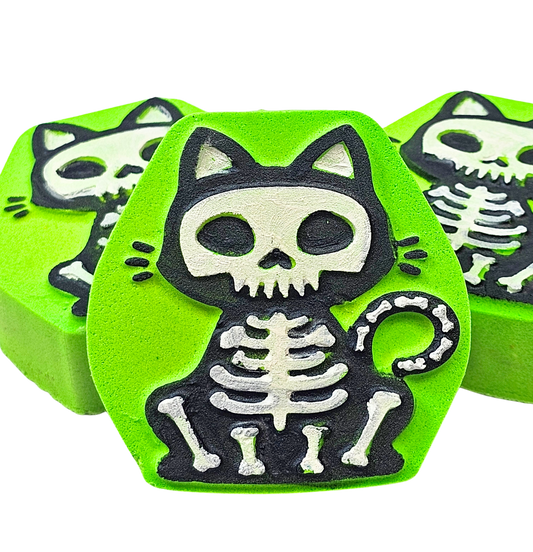 Skelly Cat Bath Bomb