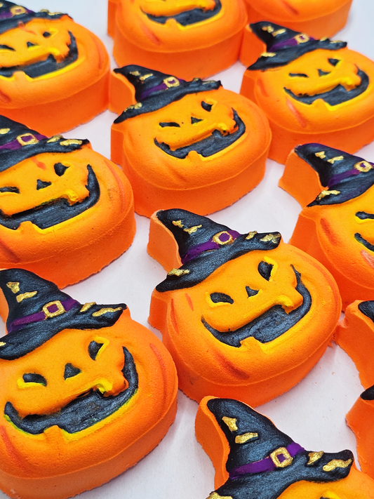 Hocus Pocus Pumpkin Bath Bomb